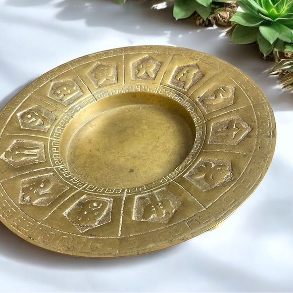 10 Antique Brass Collectibles W/Unique Candle Trimmer - Picture 8 of 14